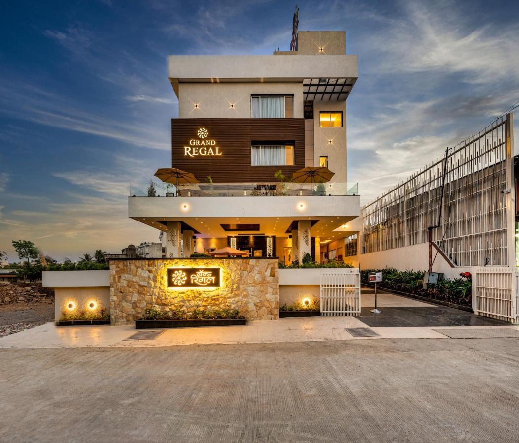 מלון Chandoli Grand Regal מראה חיצוני תמונה