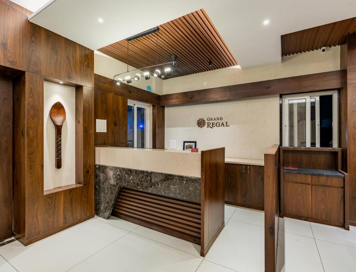 מלון Chandoli Grand Regal מראה חיצוני תמונה