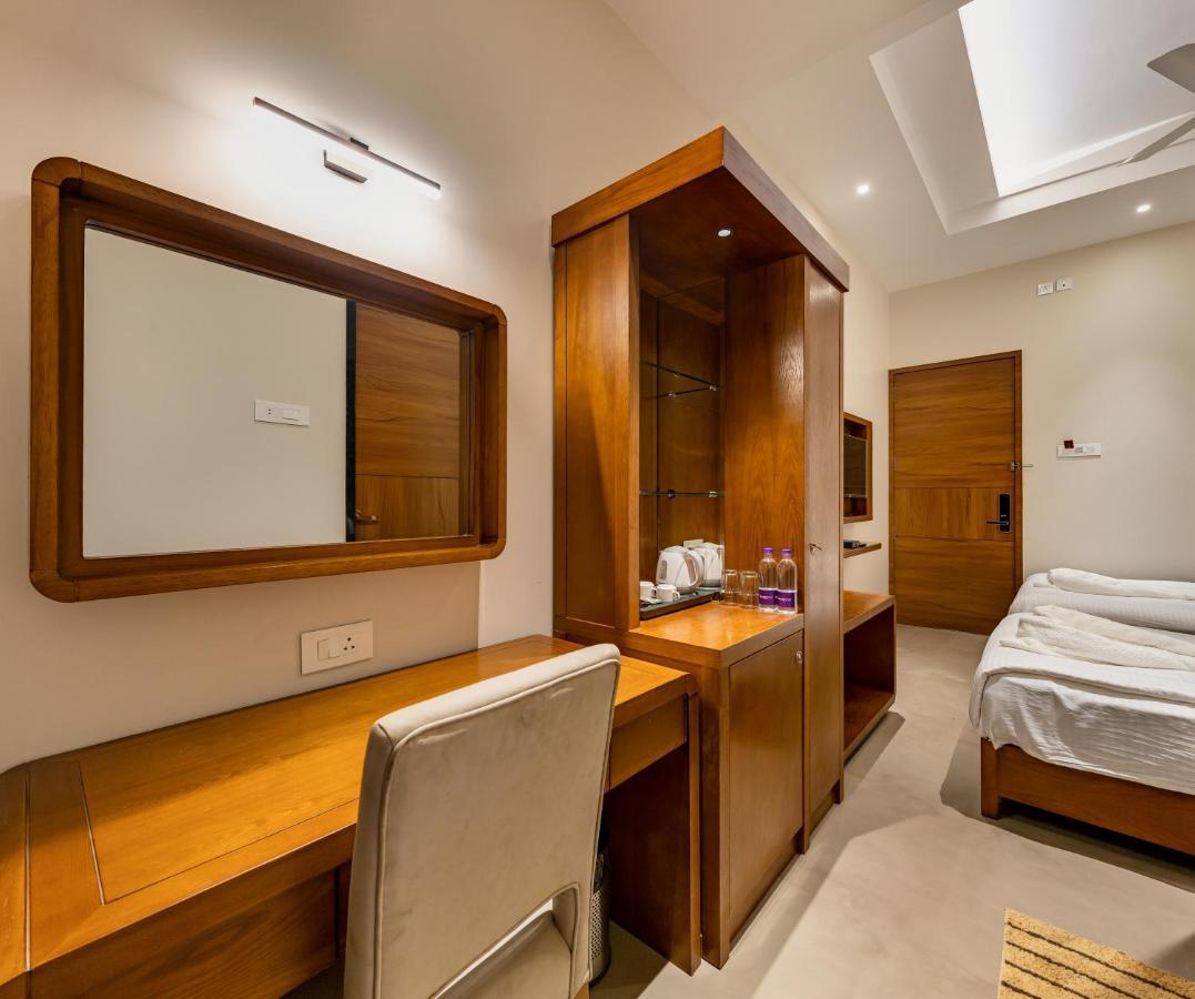 מלון Chandoli Grand Regal מראה חיצוני תמונה
